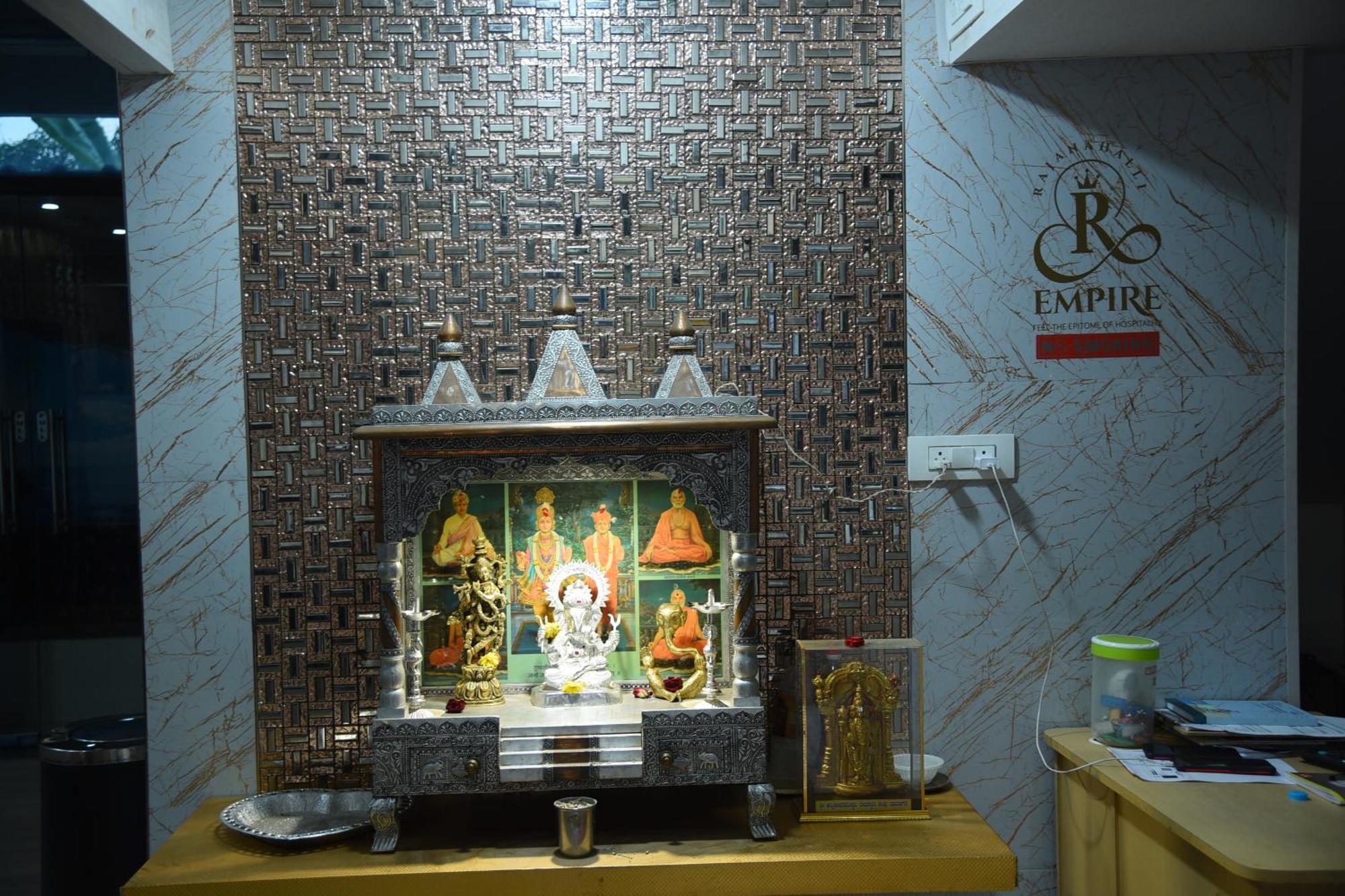 Hotel R Empire Revtree Davanagere Esterno foto